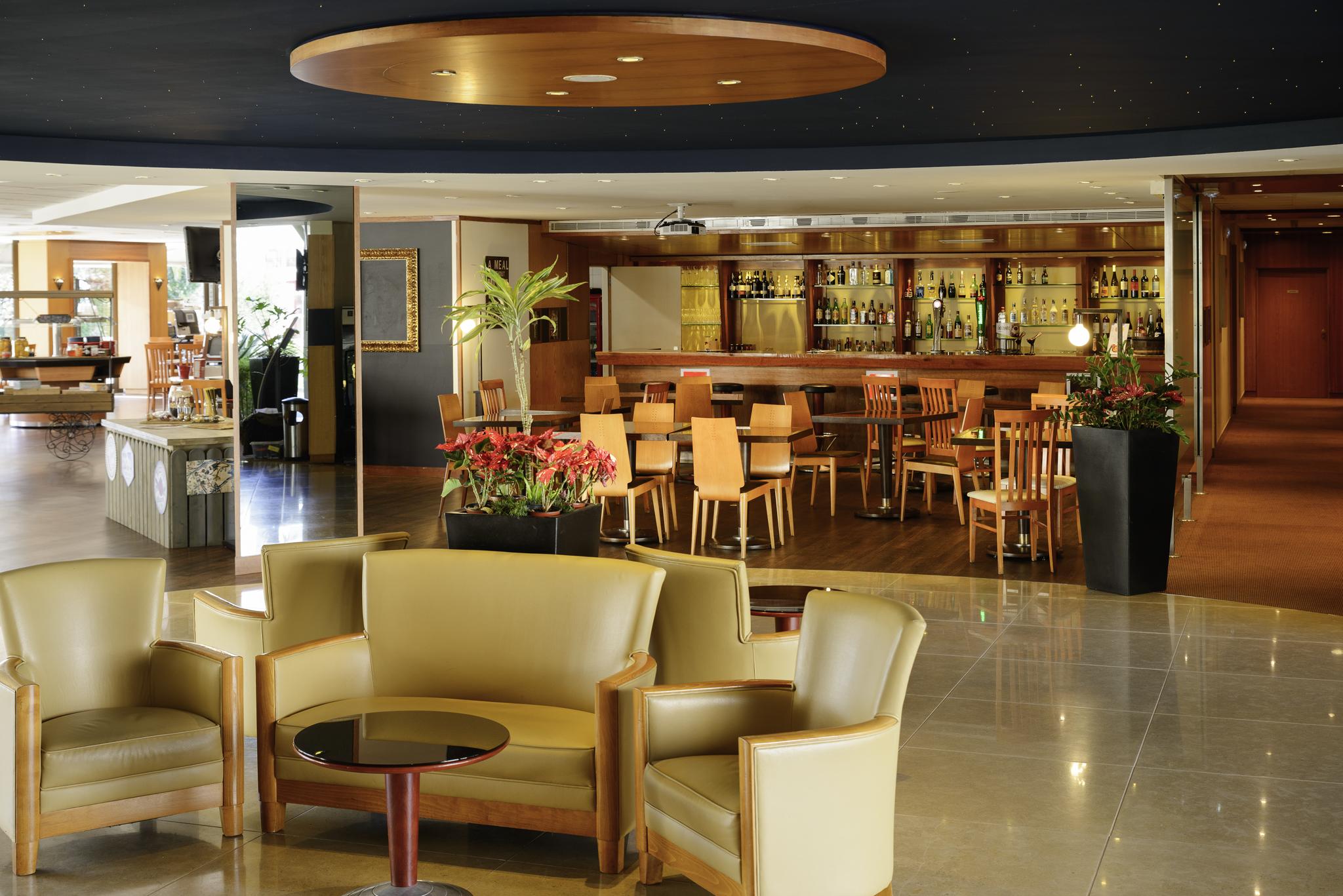 โนโวเทล ปอร์โต กายา Hotel บีลาโนวาเดกายา ภายนอก รูปภาพ